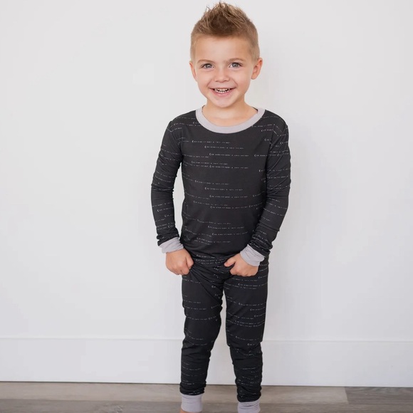 Boutique Detach: Bamboo Pajamas - Picture 2 of 2